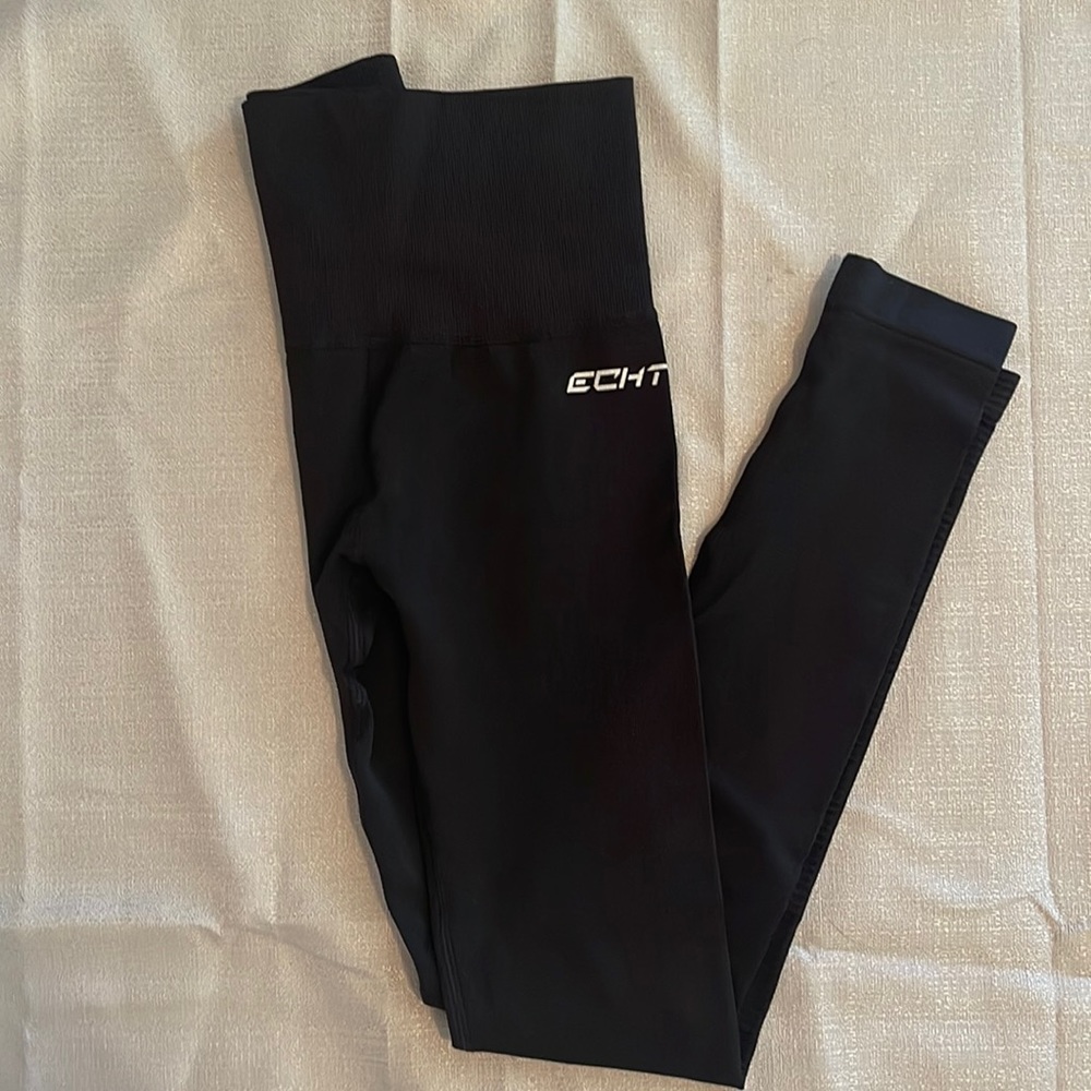 ECHT Solid Black Seamless Leggings Size XS